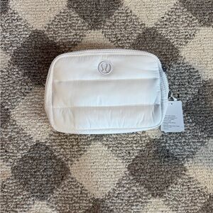 lululemon athletica White everywhere belt bag NWT